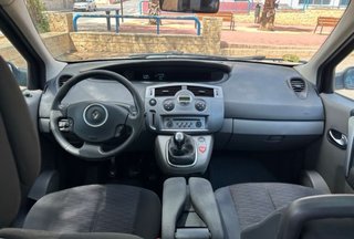 Renault Scenic 1.5 dCi 105 CV 2007 – 256.000 km