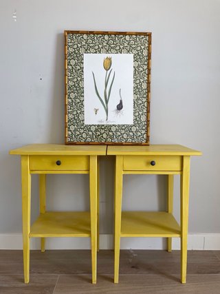 Pareja Mesillas Hemnes Amarillas IKEA