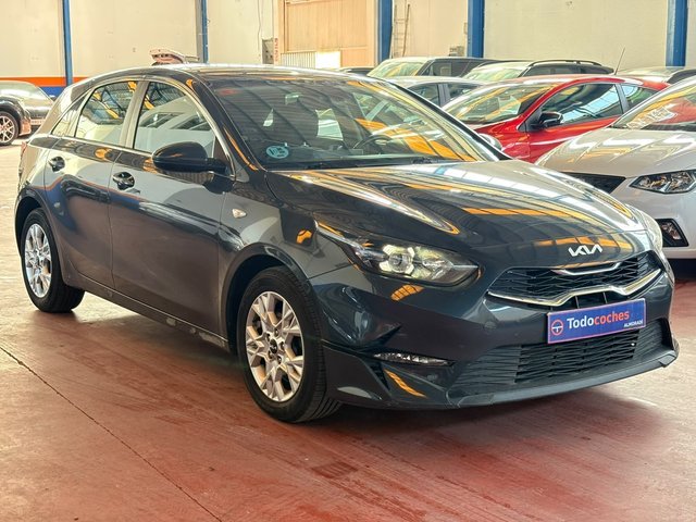 Kia Ceed 1.0 T-GDi 74kW (100CV) Drive