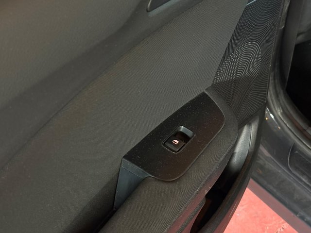 Kia Ceed 1.0 T-GDi 74kW (100CV) Drive