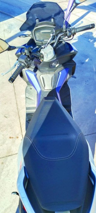 Moto Aprilia SR GT 125