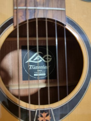 Guitarra Acústica Lag Tramontane T66DC