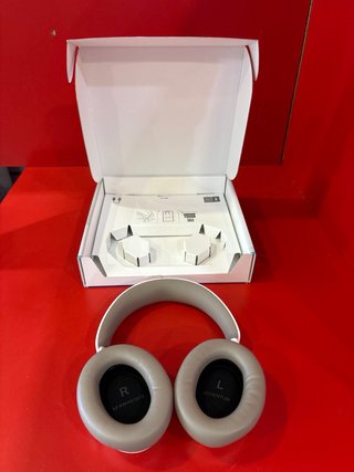 Auriculares Sennheiser Accentum Wireless