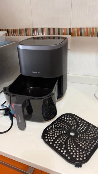 Cecotec Cecofry Air Fryer (prácticamente sin uso)