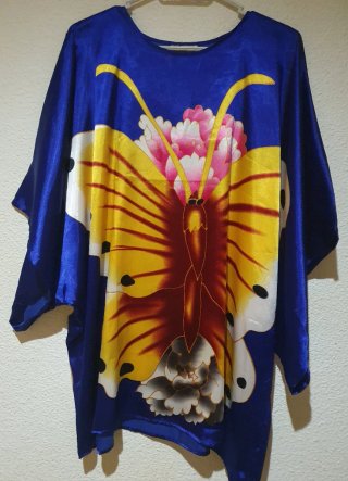 Blusón estampado mariposa talla única