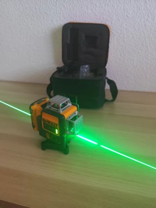 Nivel Láser DeWalt 12 Líneas