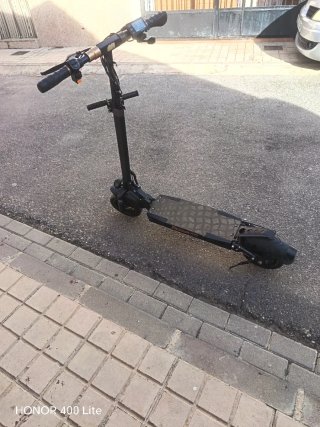 Patinete Eléctrico con Luces LED