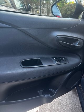 FIAT Punto negro 2018, 69cv