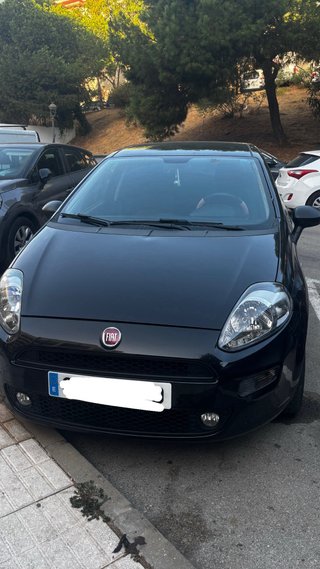FIAT Punto negro 2018, 69cv