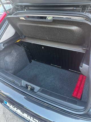 FIAT Punto negro 2018, 69cv