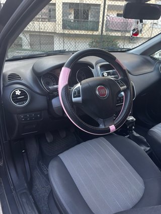 FIAT Punto negro 2018, 69cv