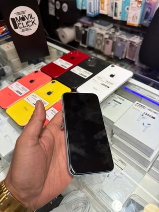 Apple iPhone XR 64GB