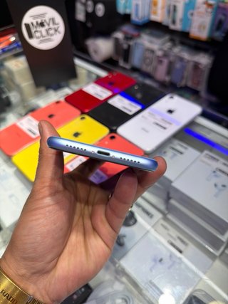 Apple iPhone XR 64GB
