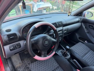 SEAT Leon 2000