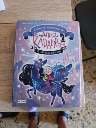 Libro infantil Ana Kadabra