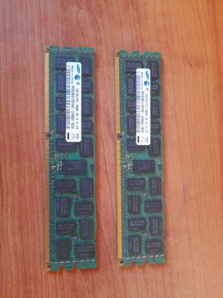 2x 4GB DDR3 RAM Samsung PC3-10600R