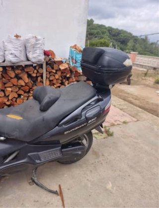 Suzuki Burgman Executive 650 AN650A