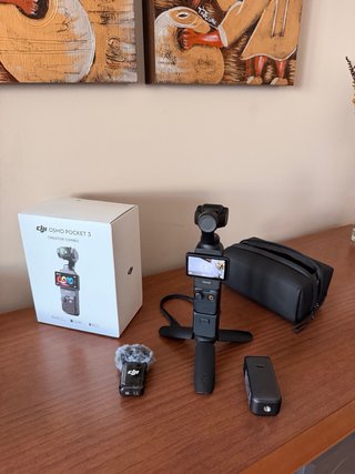 DJI Osmo Pocket 3 Creator Combo