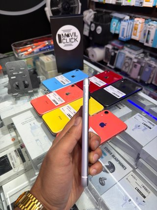 Apple iPhone XR 128GB