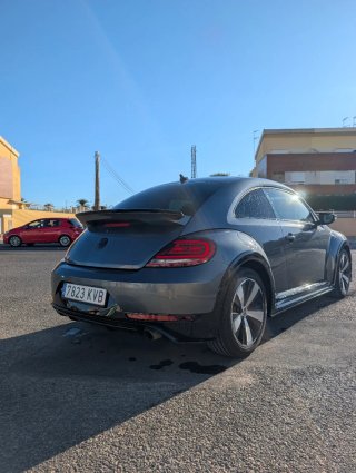 Volkswagen Beetle 2016