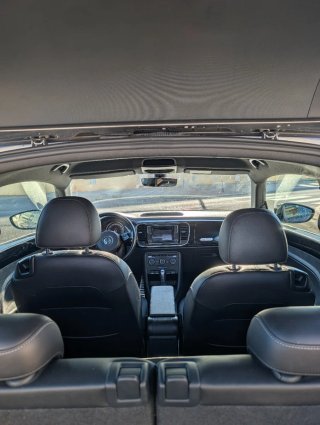 Volkswagen Beetle 2016