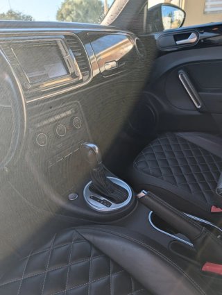 Volkswagen Beetle 2016