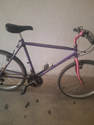 Bicicleta de Montaña Morada y Rosa