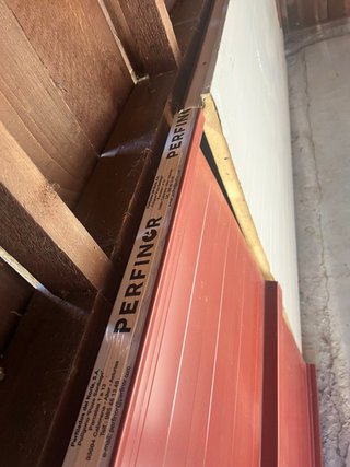 2 Planchas de Panel Sandwich Rojas