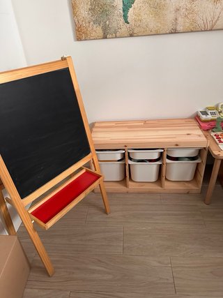 Estantería Trofast + pizarra Ikea