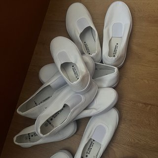 Zapatillas Blancas Tallas 26-39 nuevas, cómodas