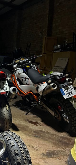 KTM 950 Adventure