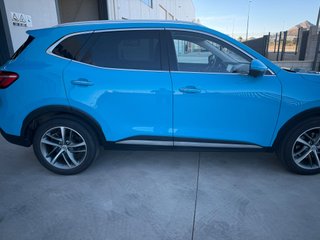 MG HS 1.5 T-GDI Luxury 170 CV | TECHO | ELÉCTRICOS
