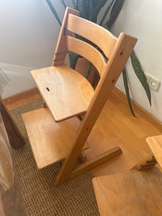 Trona Stokke Evolutiva Madera