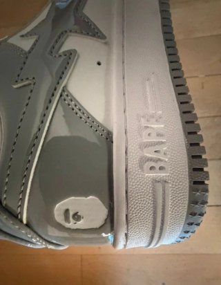 Zapatillas Bapesta Blancas y Grises