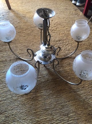 Lámpara Clásica de Cinco Luces