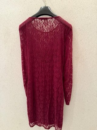 Abito lungo in pizzo rosso