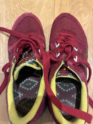 Zapatillas Asics Granates Talla 37