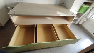 Cama nido juvenil con 3 amplios cajones verdes
