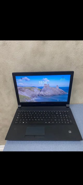 Ordenador Portátil Lenovo Negro