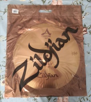 ZILDJIAN A CUSTOM CRASH 16" (NUEVO)