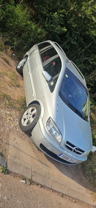 Opel Zafira 2004