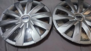 Set de 4 Tapacubos Ford 16 pulgadas