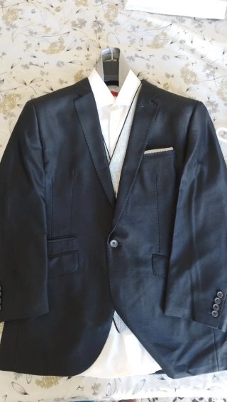 Traje de boda negro