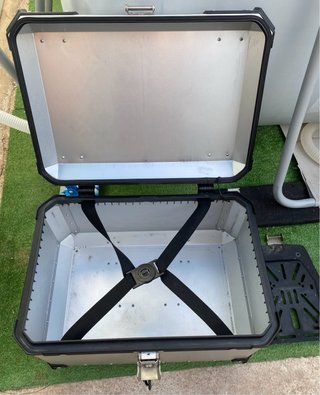 Baúl Moto Aluminio 65L Maleta Trasera