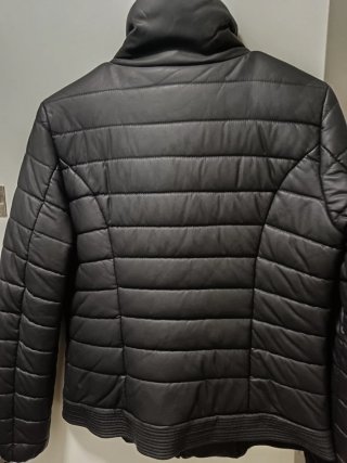 Chaqueta Object Negra. El corte inglés TL