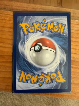 Carta Pokémon Pikachu y Zekrom GX 33/181