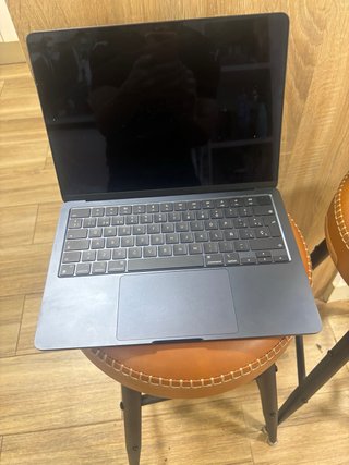 MacBook Air 13,6 M2