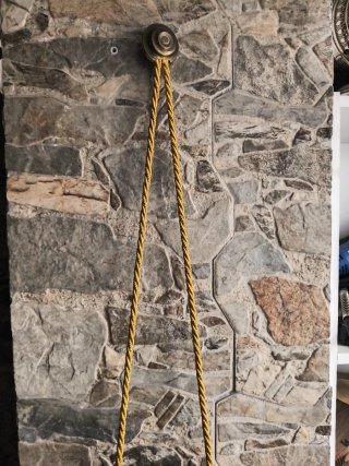 Reloj artecot de pared dorado y gris