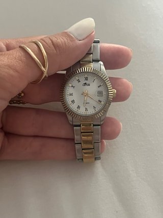 Reloj Lotus Oro y Plata