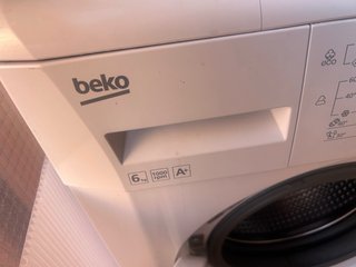 Lavadora Beko de Fondo Reducido